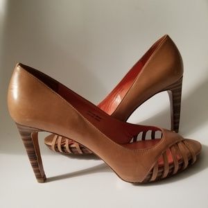 Via Spiga leather peep toe heels